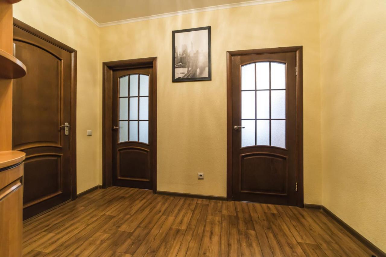 1 Поверх Ж К Паркові Озера Метро Дарниця Kyiv Exterior foto